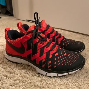 Nike Free Trainer 5.0 Red/Black size 8.5